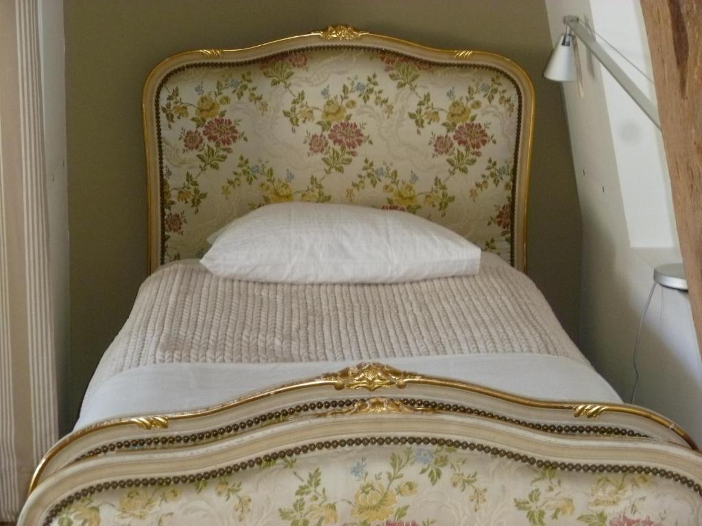 Manoir De Boisairault Bed and Breakfast Le Coudray-Macouard Δωμάτιο φωτογραφία